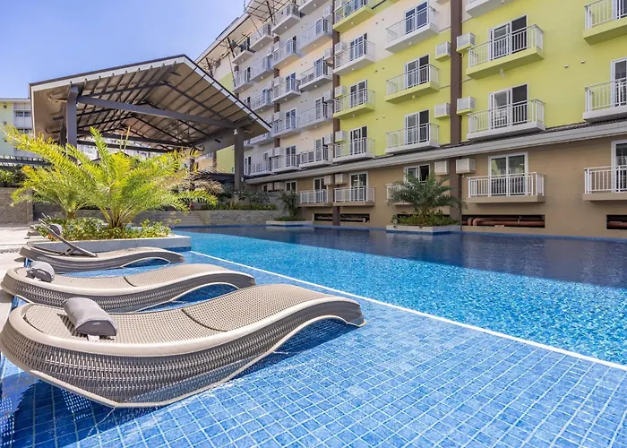 Apartment Amani 237, 3 Minutes To Airport, With Gym & Pool, Free Netflix, Fast Wi-fi *